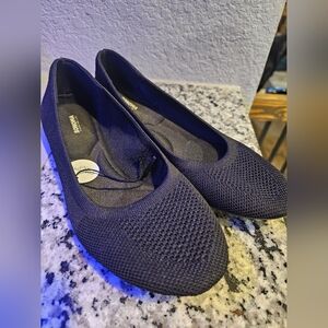 Sonoma Black Sesame Flats NWT Size 9.5